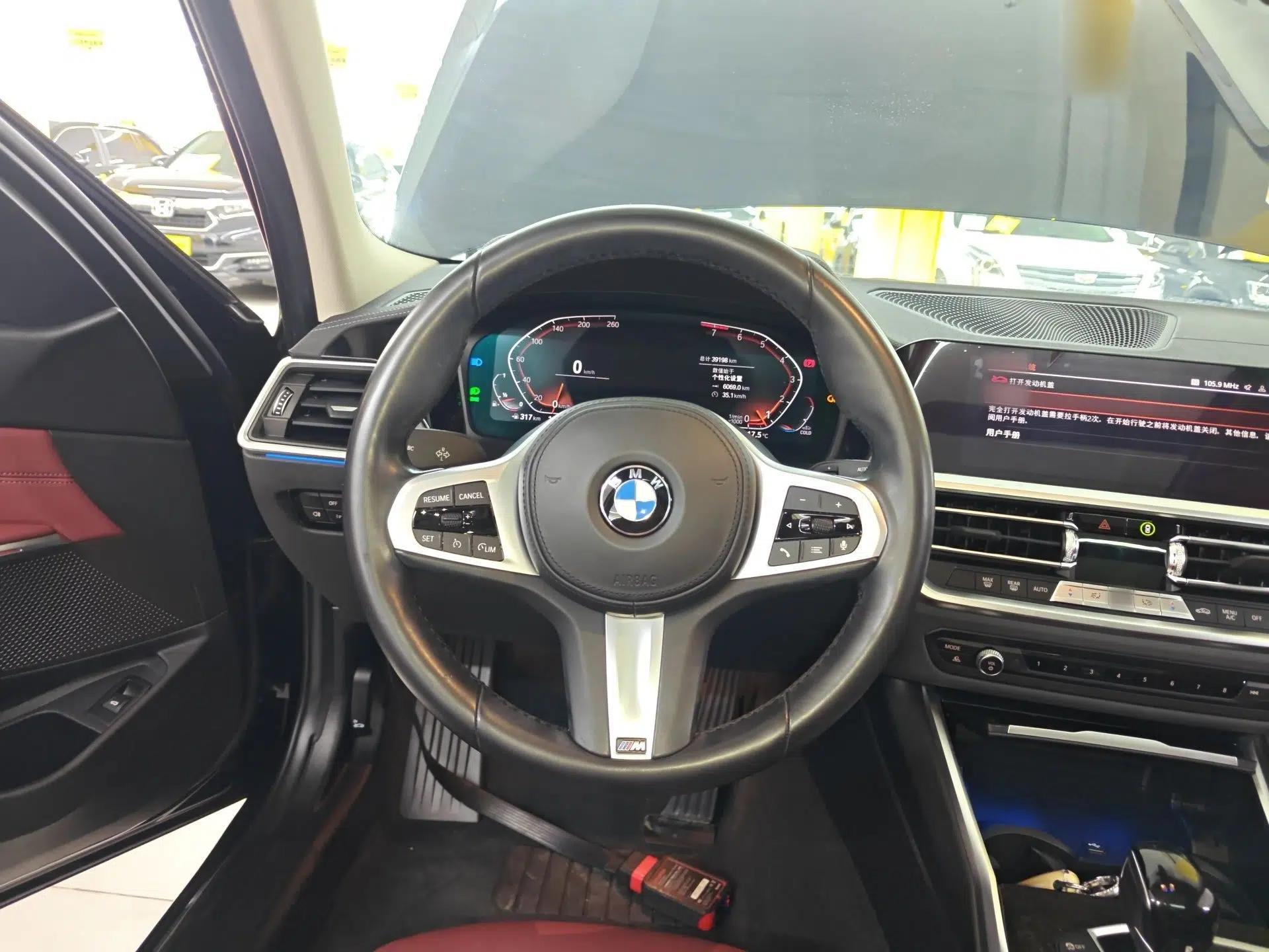 BMW 3 Series 2022 325Li M Sport Package — миниатюра 13