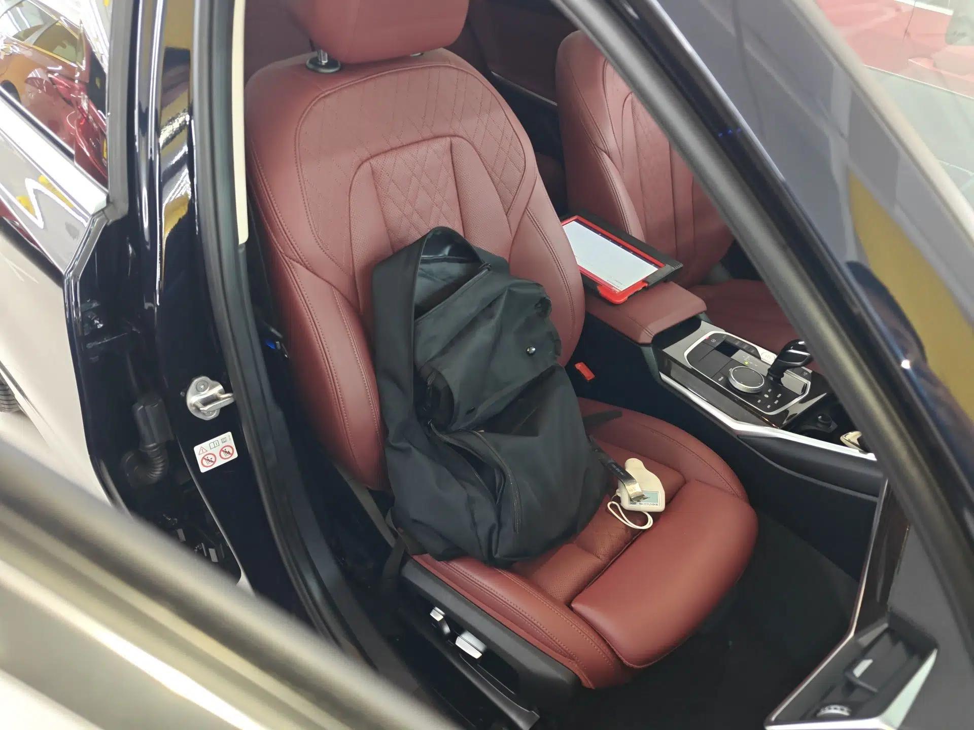 BMW 3 Series 2022 325Li M Sport Package — миниатюра 19