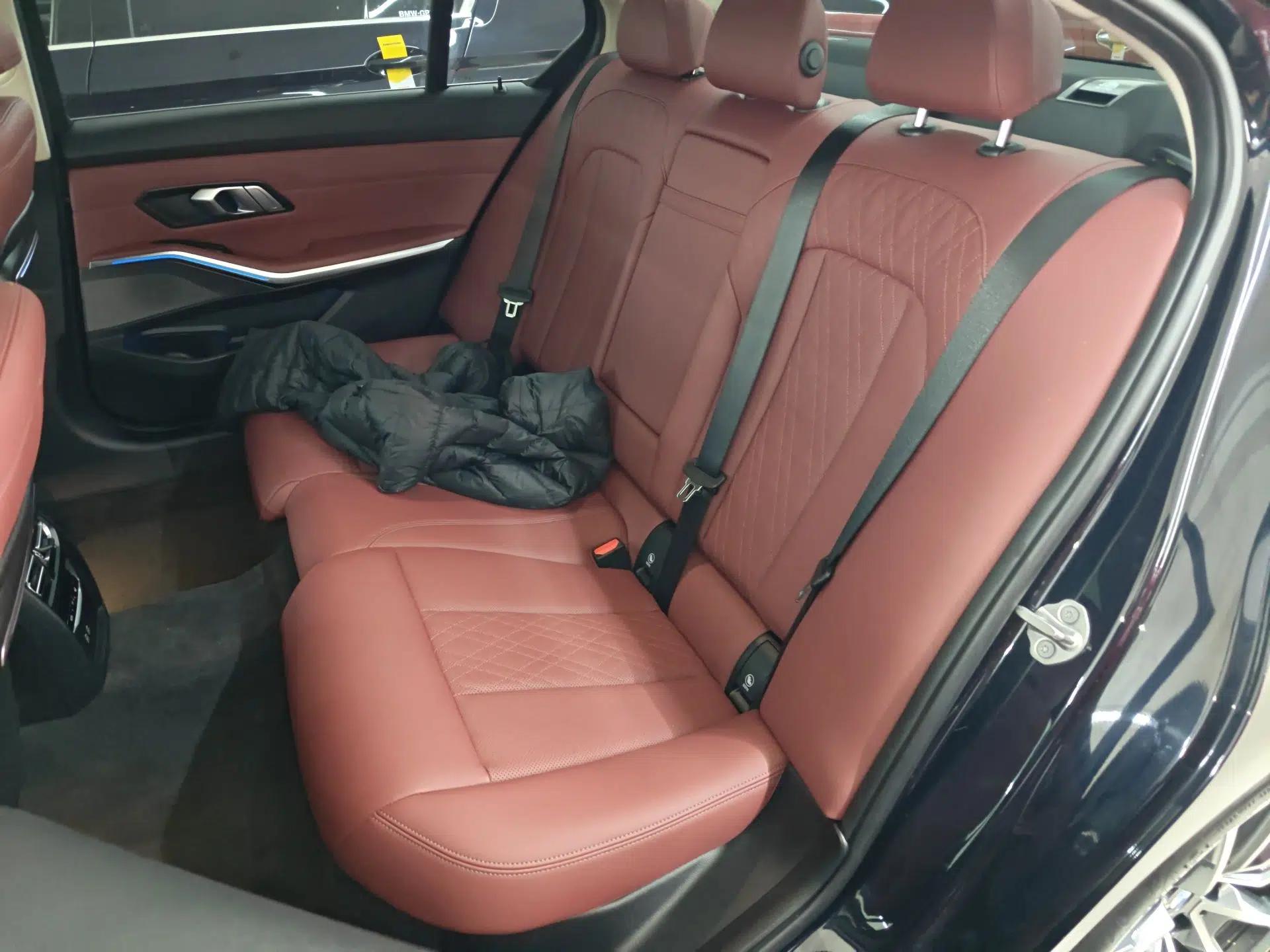 BMW 3 Series 2022 325Li M Sport Package — миниатюра 20