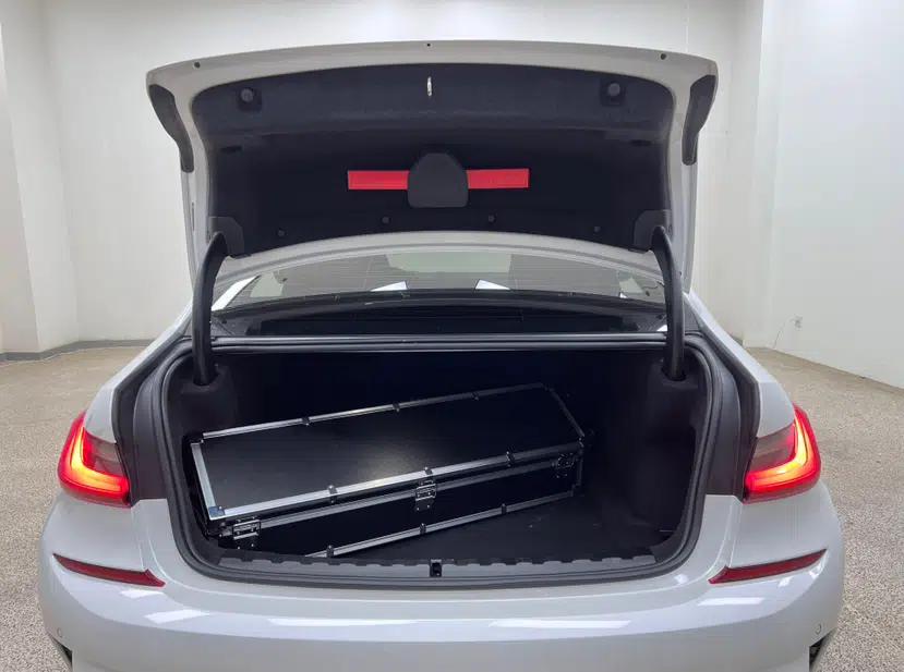 BMW 3 Series 2021 320Li M Sport Package — миниатюра 20