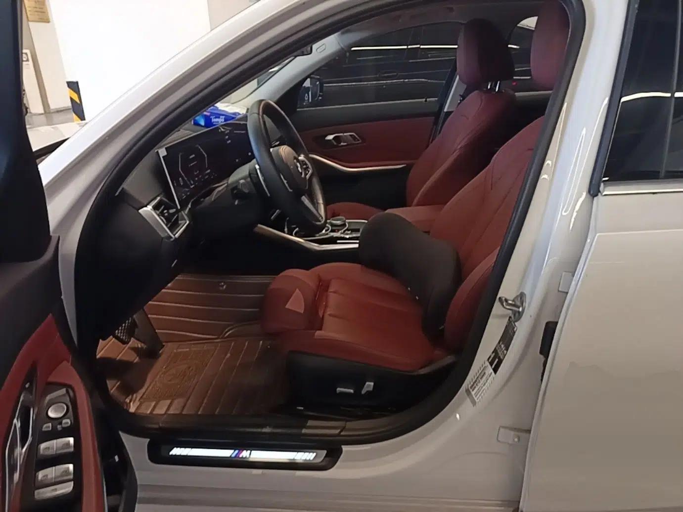 BMW 3 Series 2023 320Li M Sport Package — миниатюра 14