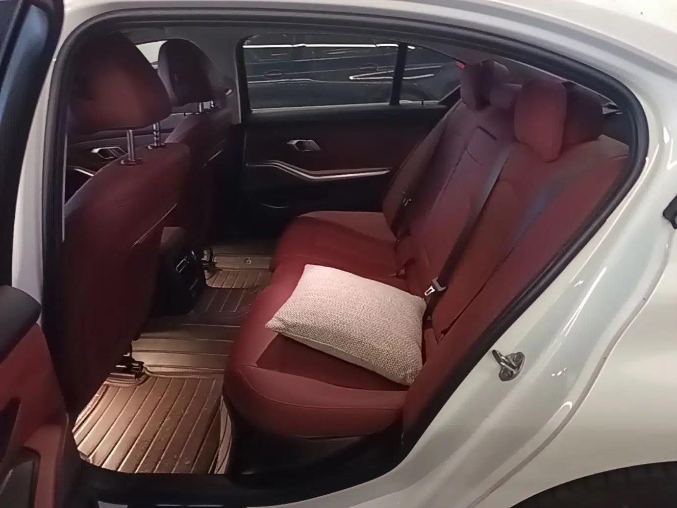 BMW 3 Series 2023 320Li M Sport Package — миниатюра 20