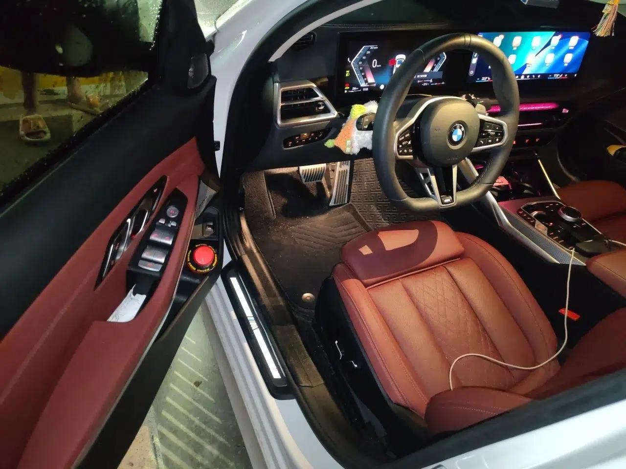 BMW 3 Series 2025 330Li M Sport Shadowline Package — миниатюра 16