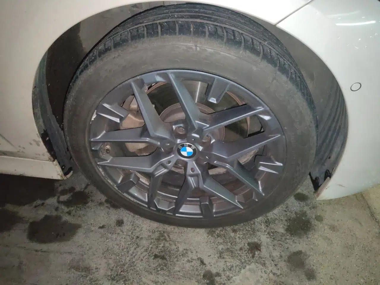 BMW 3 Series 2025 330Li M Sport Shadowline Package — миниатюра 8