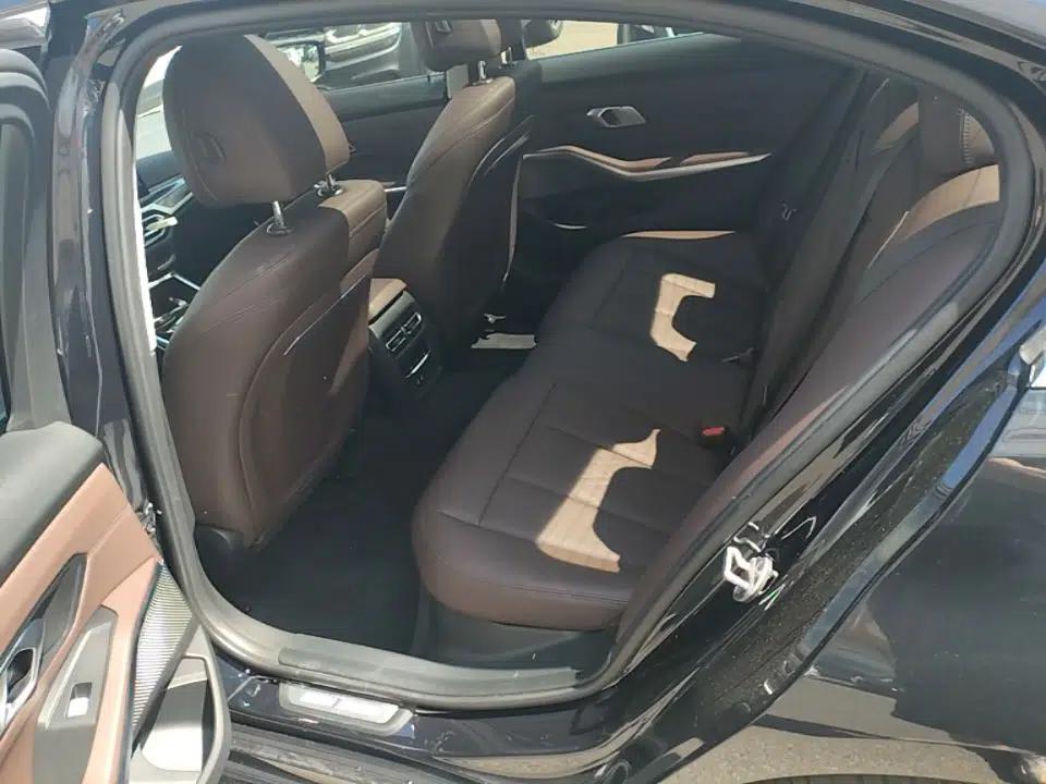 BMW 3 Series 2023 320Li M Sport Package — миниатюра 20