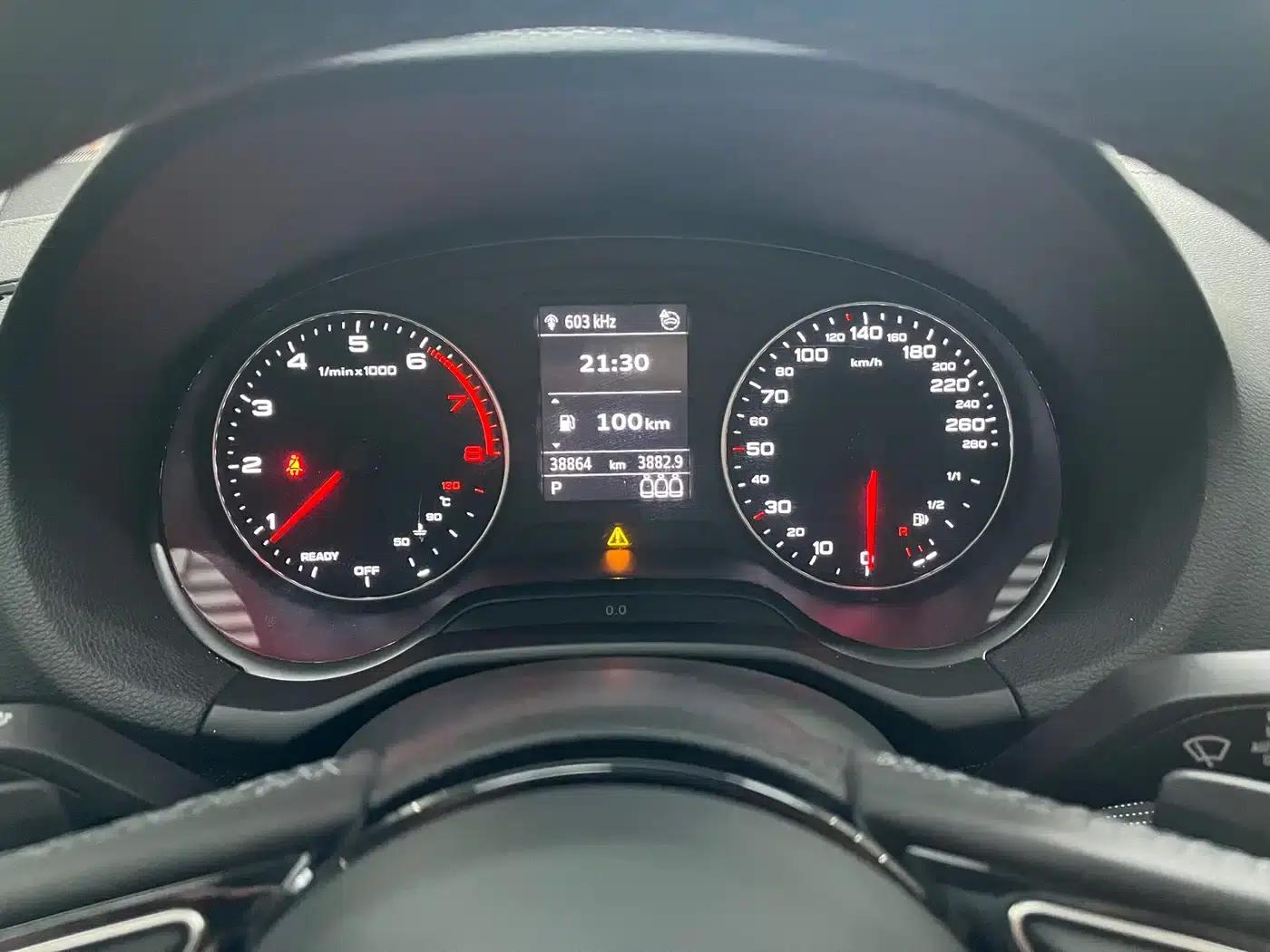Audi Q2L 2022 35 TFSI Fashion Dynamic Edition — миниатюра 11