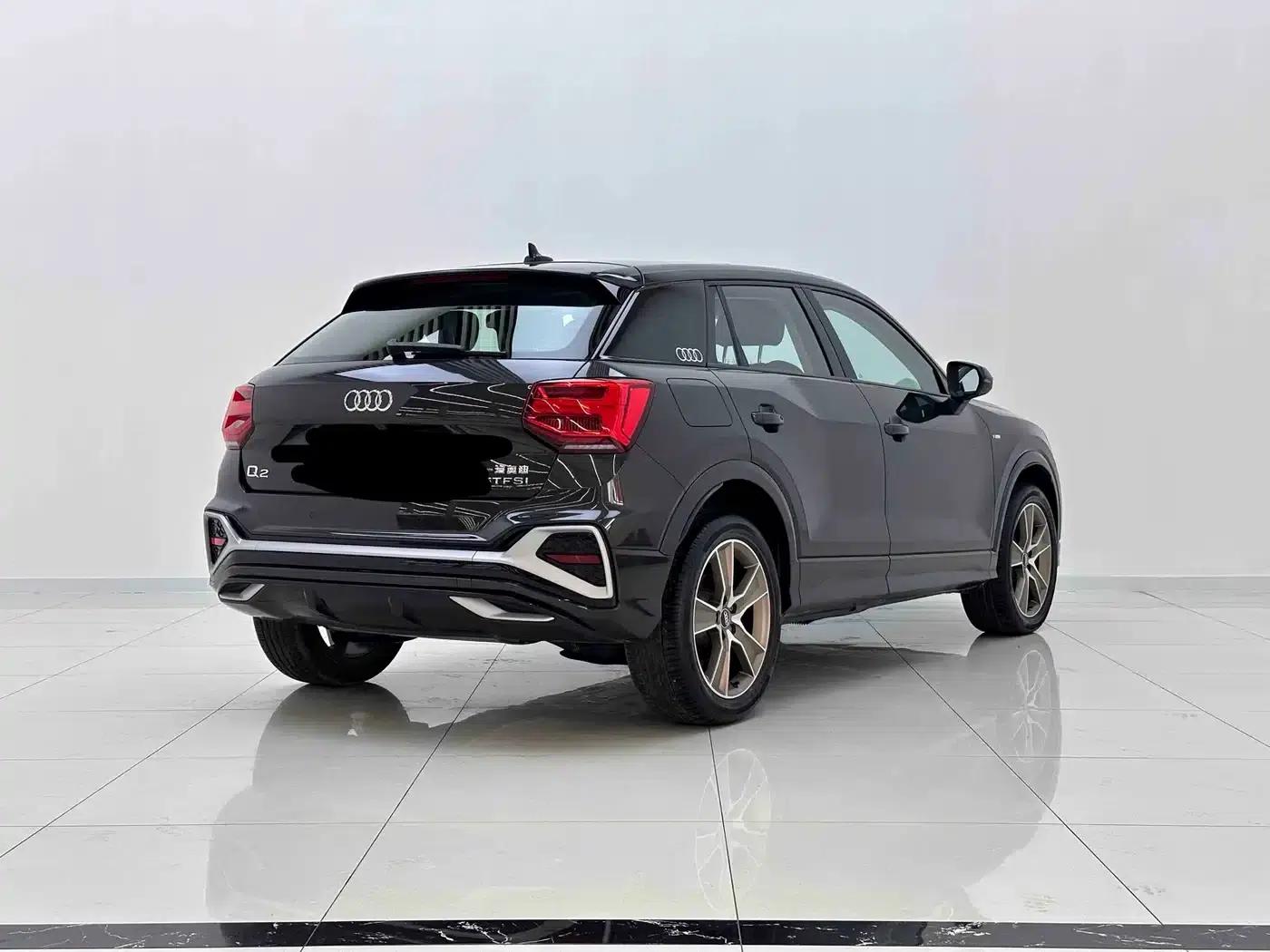Audi Q2L 2024 35TFSI Fashion Dynamic Edition — миниатюра 3