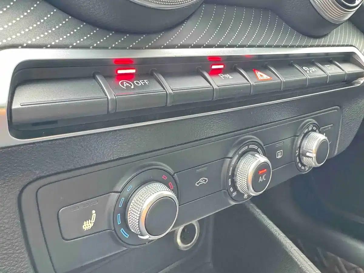 Audi Q2L 2022 35 TFSI Progressive Dynamic Edition — миниатюра 18