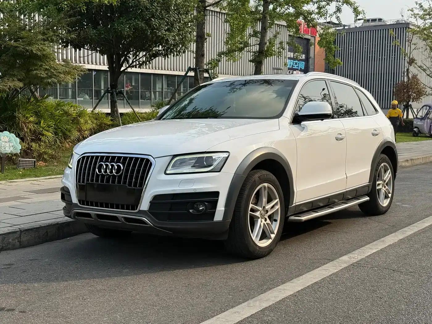 Audi Q5 2017 Plus 40 TFSI Technology Edition — миниатюра 1