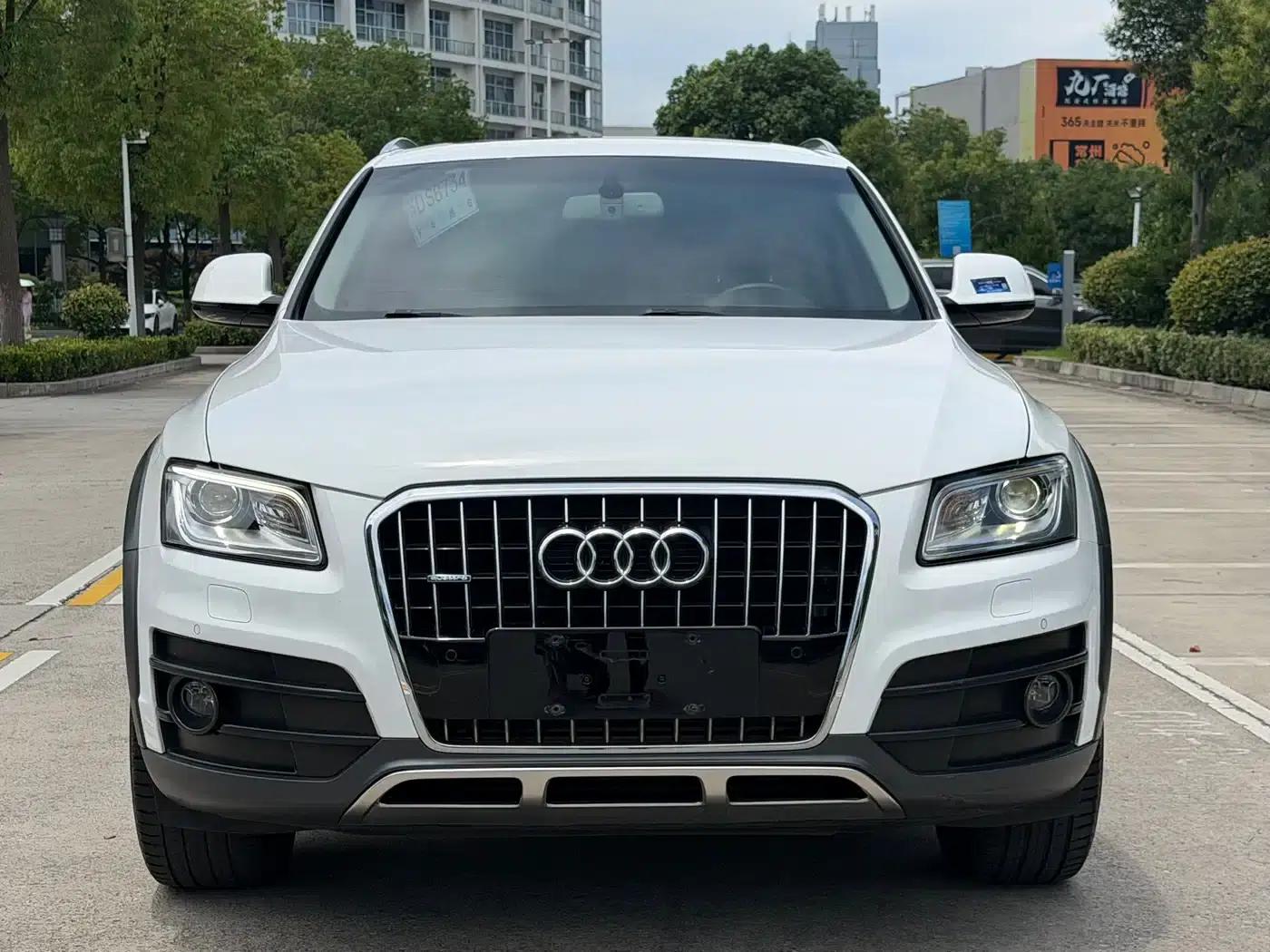 Audi Q5 2018 Classic Edition 40 TFSI Technology — миниатюра 1