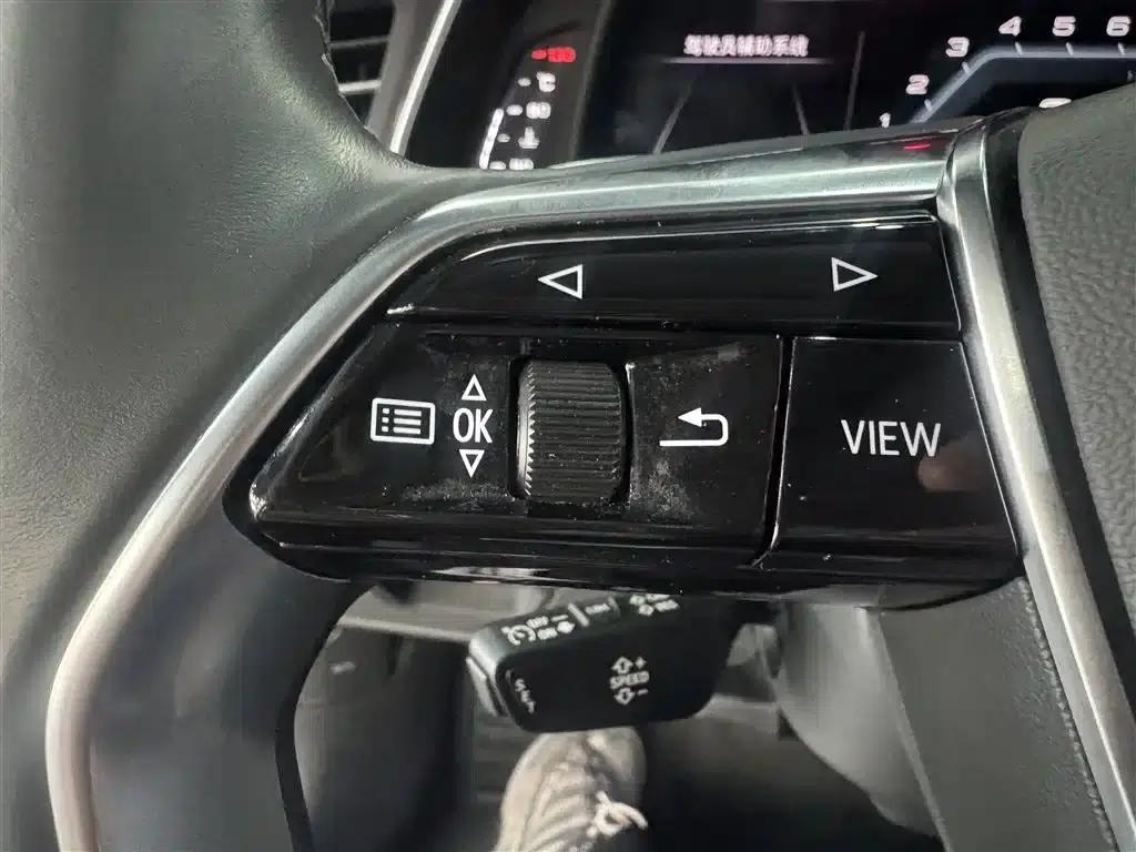 Audi A7L 2024 45TFSI S-line Dream Edition Crystal Package — миниатюра 19