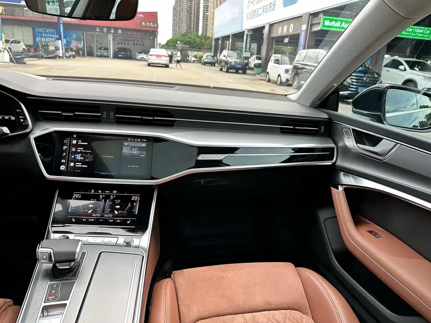 Audi A7L 2024 45 TFSI quattro Luxury Edition — миниатюра 9