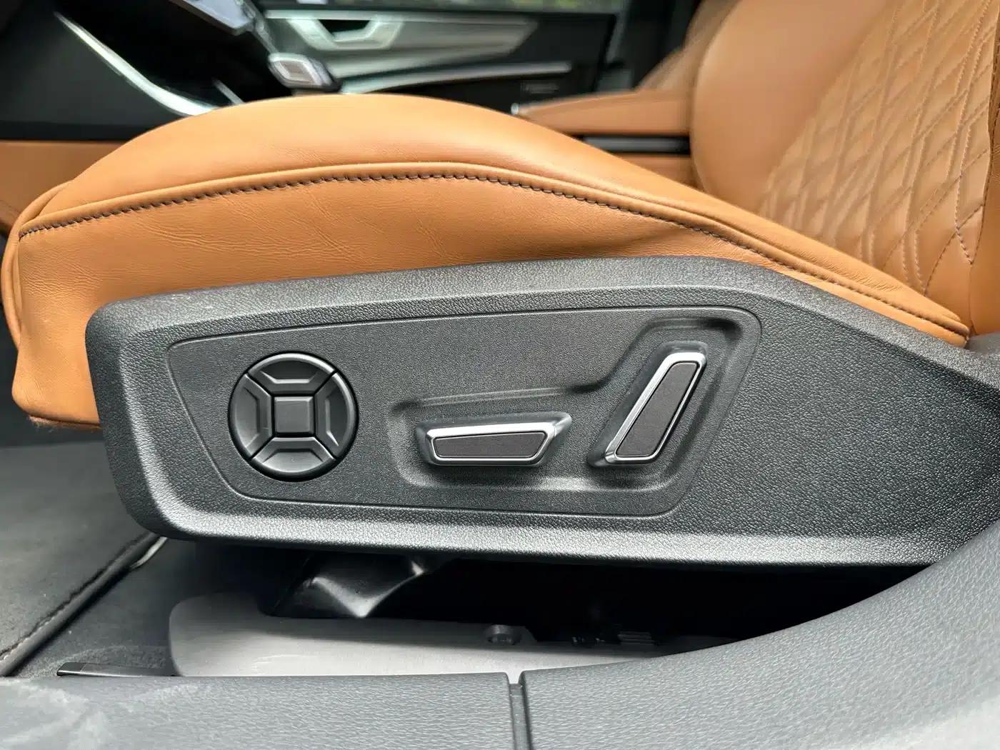 Audi A7L 2022 55 TFSI quattro S-line edition one (first edition) — миниатюра 17