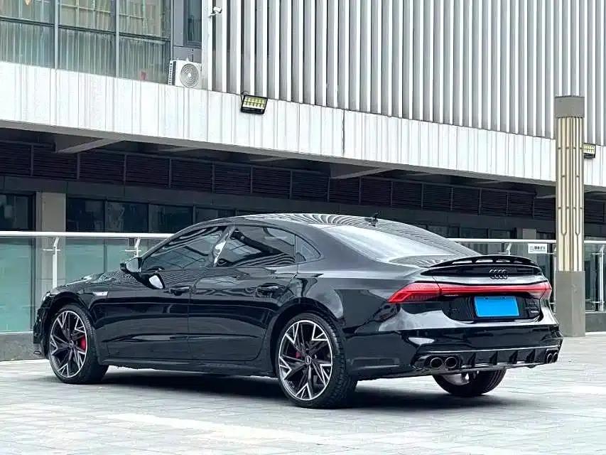 Audi A7L 2024 55 TFSI quattro S-line Black Knight Edition — миниатюра 14