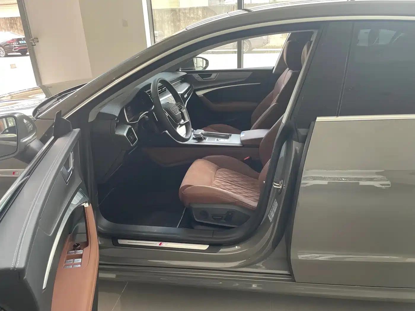 Audi A7L 2024 45 TFSI quattro Luxury Edition — миниатюра 5