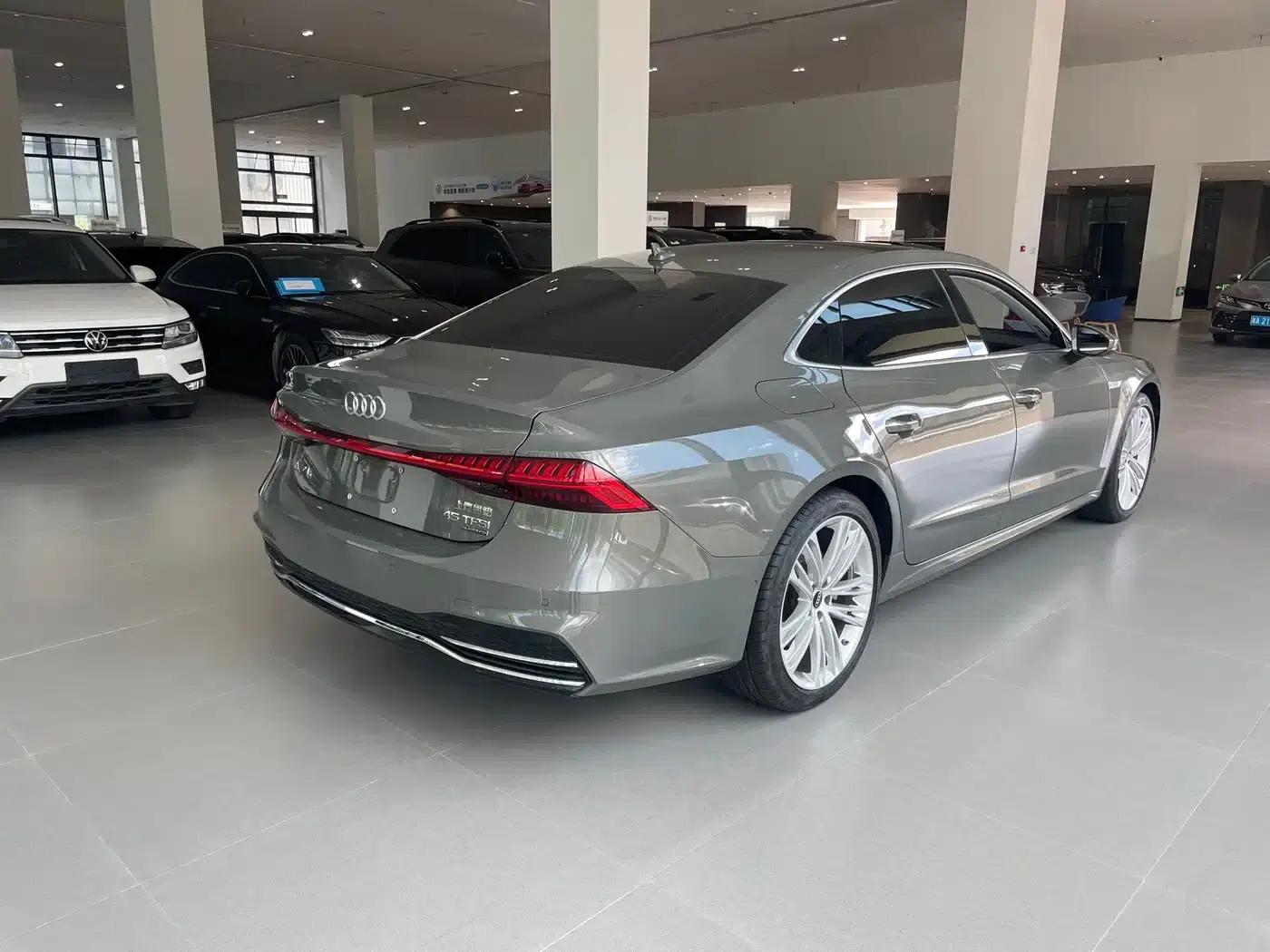 Audi A7L 2024 45 TFSI quattro Luxury Edition — миниатюра 10