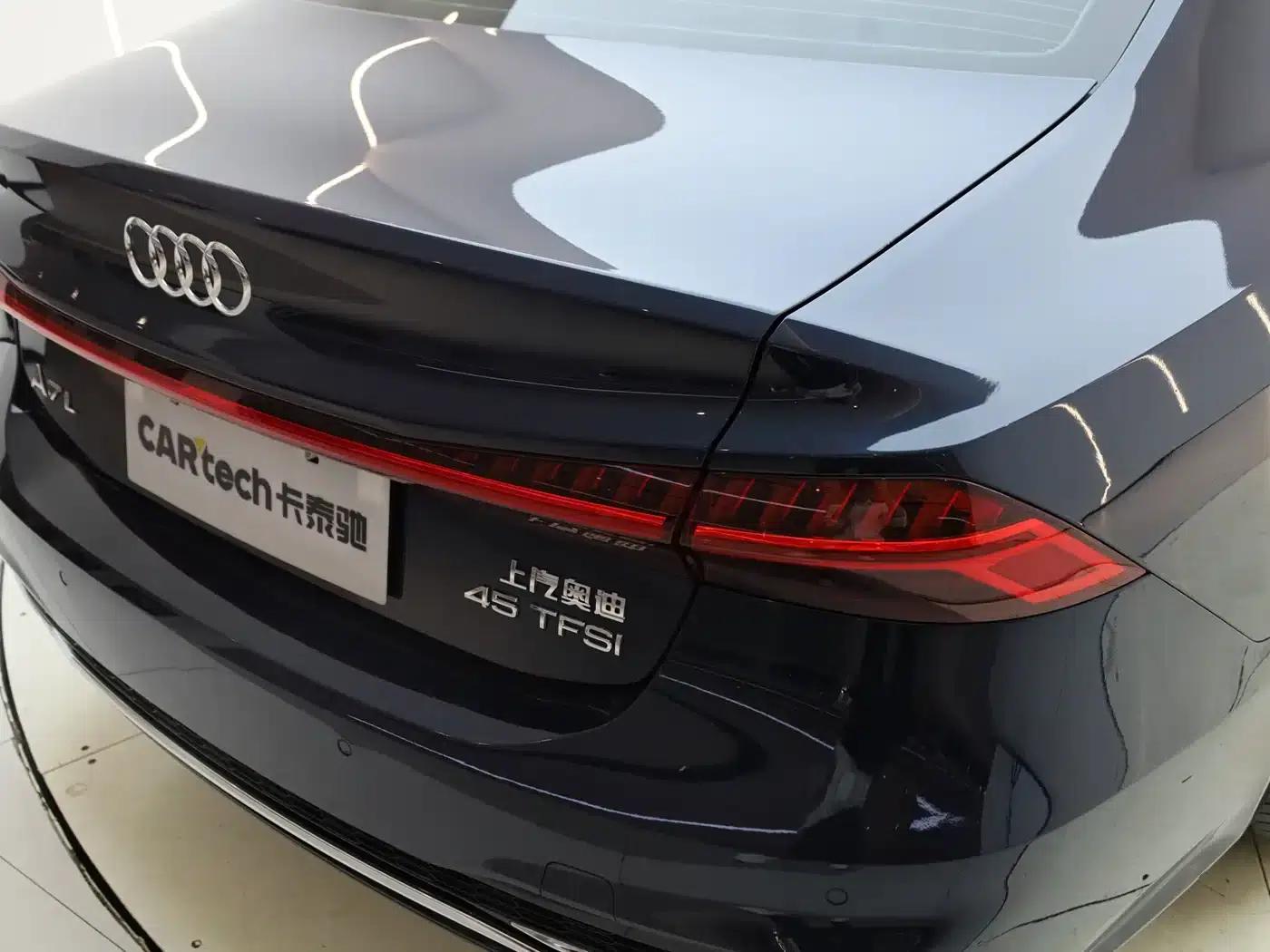 Audi A7L 2024 45TFSI S-line Dream Edition Crystal Package — миниатюра 26