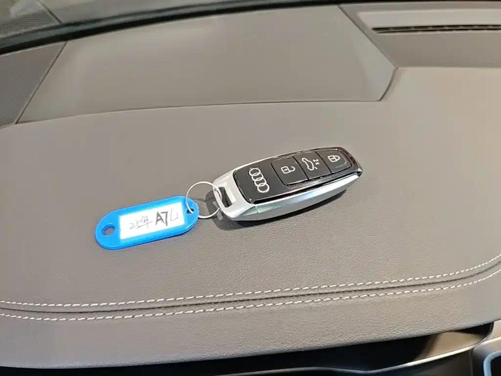 Audi A7L 2024 45 TFSI quattro Luxury Edition — миниатюра 9
