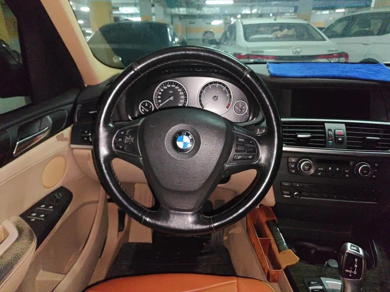 BMW X3 US-spec 2.0 automatic gasoline 5-seater — миниатюра 10