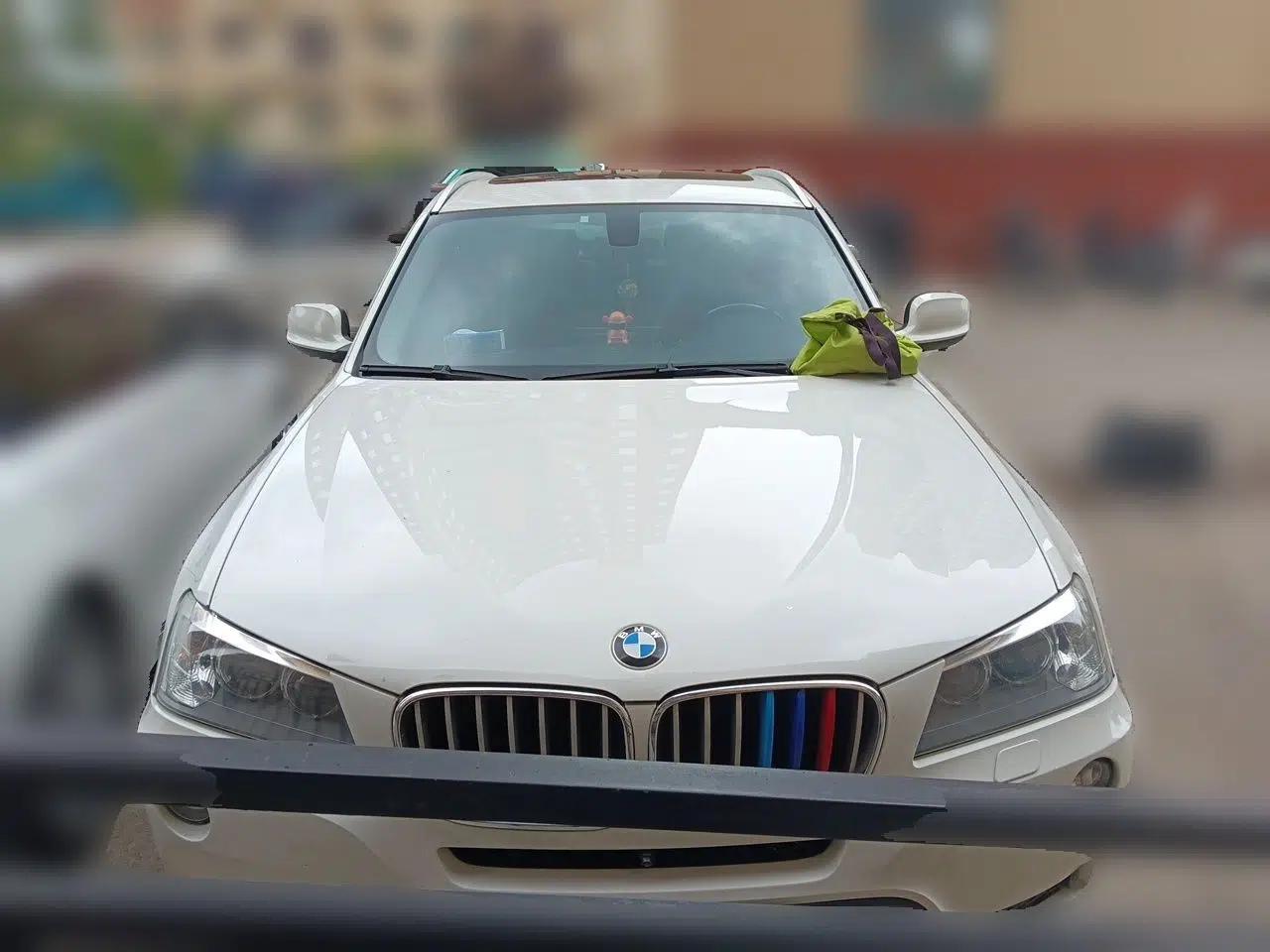 BMW X3 2012 xDrive28i Leading Model — миниатюра 2