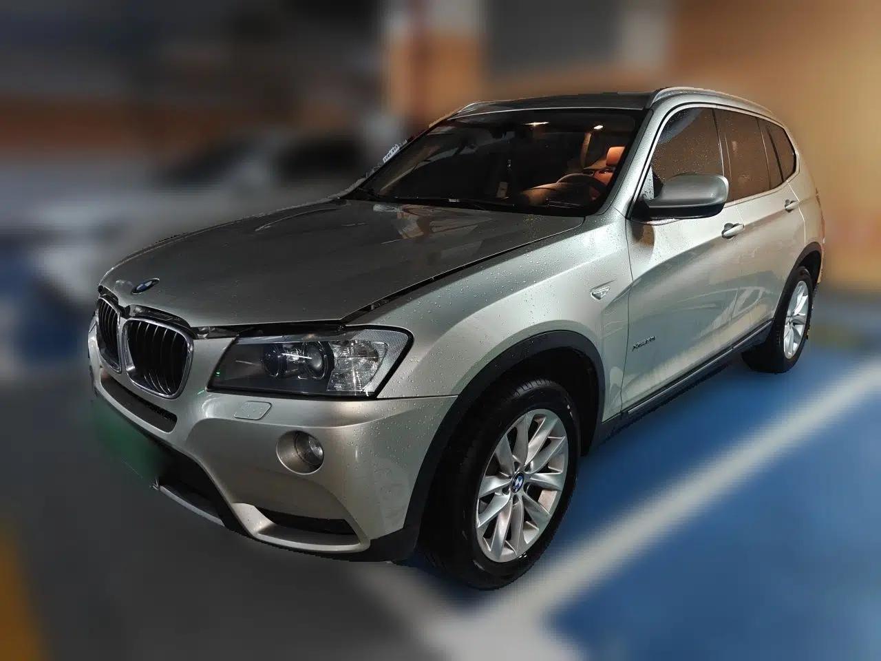BMW X3 2013 Facelifted xDrive20i Luxury Edition — миниатюра 1