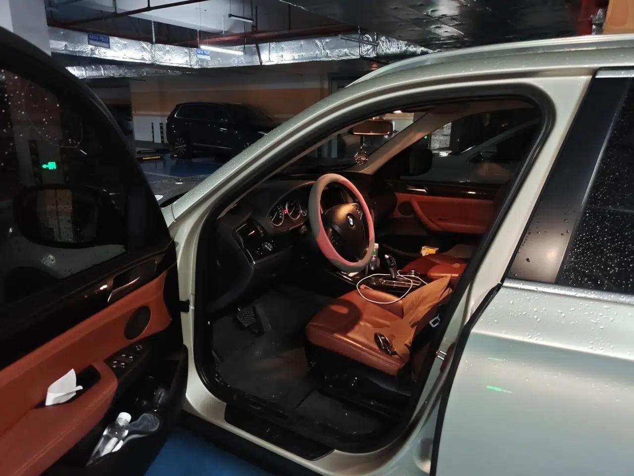 BMW X3 2013 Facelifted xDrive20i Luxury Edition — миниатюра 16