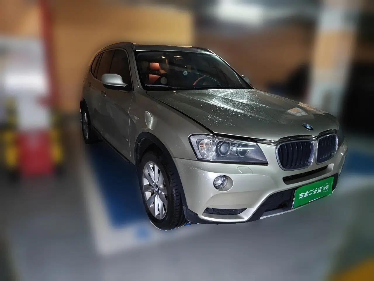 BMW X3 2013 Facelifted xDrive20i Luxury Edition — миниатюра 3