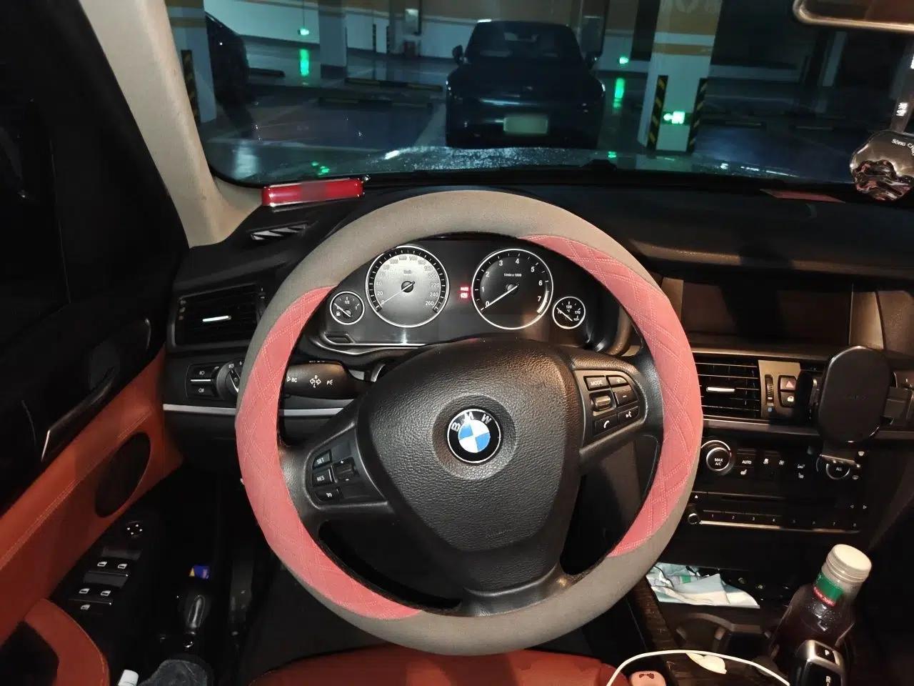 BMW X3 2013 Facelifted xDrive20i Luxury Edition — миниатюра 10