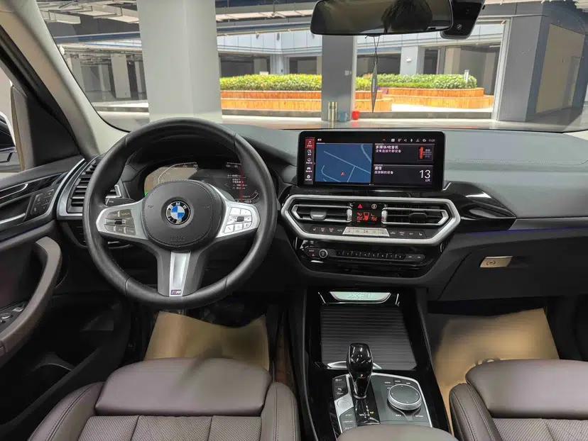 BMW X3 2022 Restyled xDrive25i M Sport Package — миниатюра 11