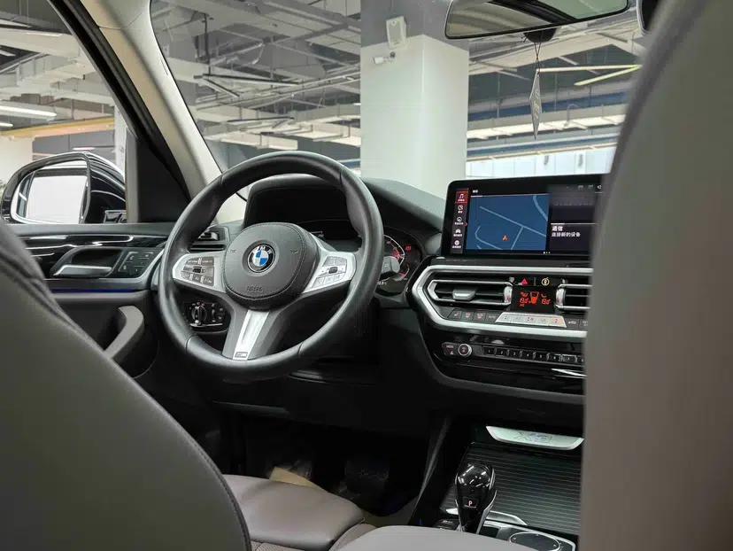 BMW X3 2022 Restyled xDrive25i M Sport Package — миниатюра 10