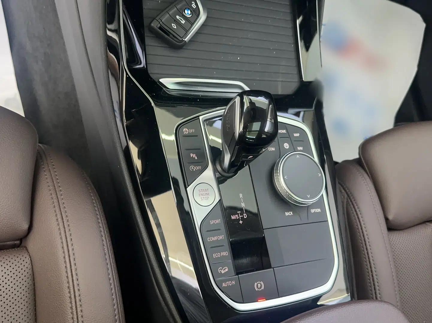 BMW X3 2022 xDrive25i M Sport Package — миниатюра 11