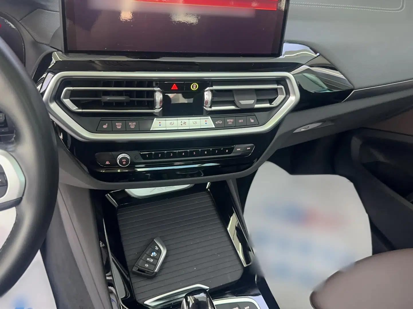 BMW X3 2022 xDrive25i M Sport Package — миниатюра 7