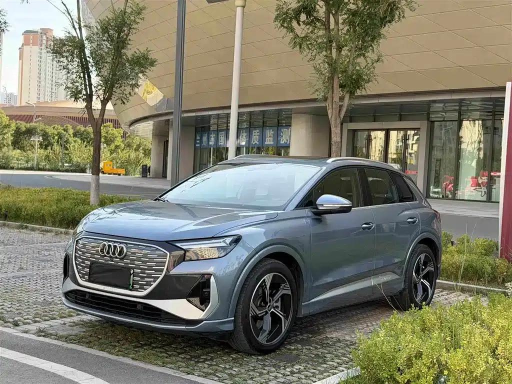 Audi Q4 e-tron 2024 Model 40 e-tron Trailblazer — миниатюра 1
