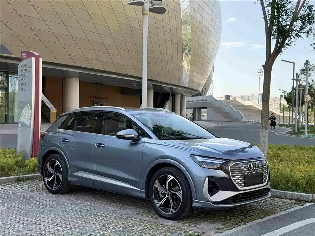 Audi Q4 e-tron 2024 Model 40 e-tron Trailblazer — миниатюра 3