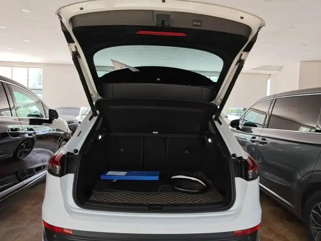 Audi Q4 e-tron 2023 Model 40 e-tron Trailblazer — миниатюра 19