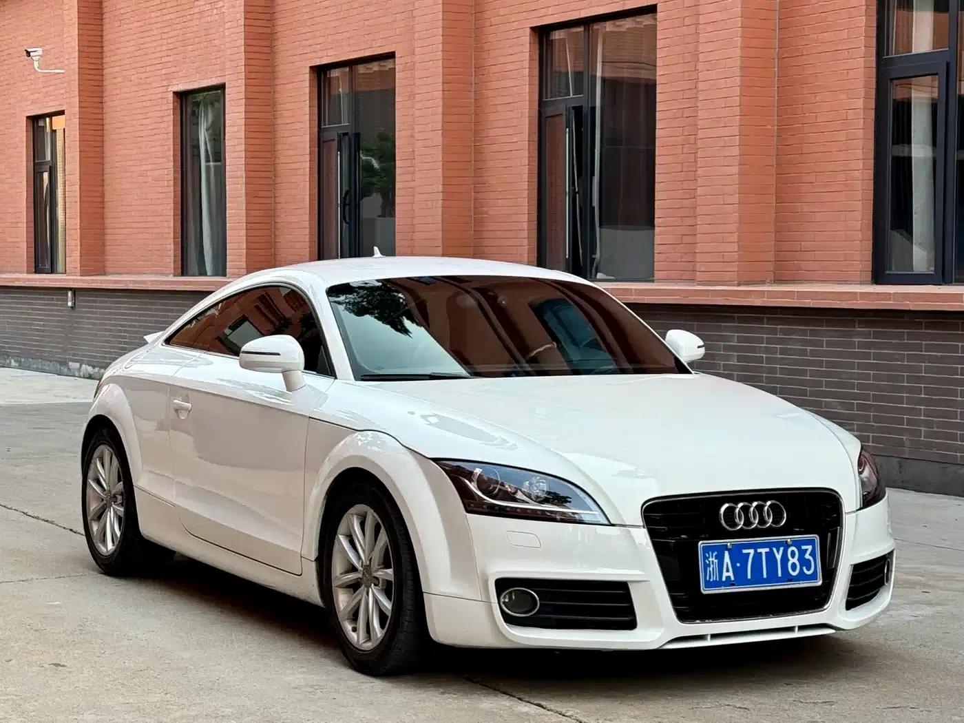 2011 Audi TT Coupe 2.0TFSI quattro — миниатюра 3