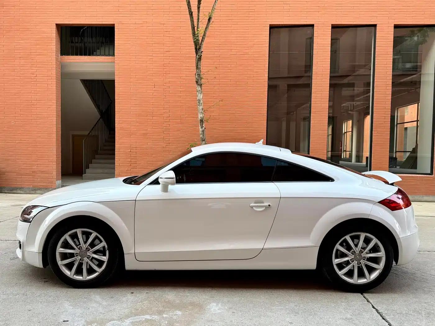2011 Audi TT Coupe 2.0TFSI quattro — миниатюра 7