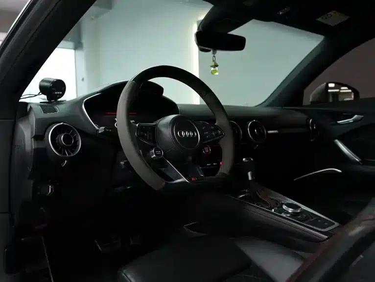 Audi TT RS 2017 TT RS 2.5T Coupe — миниатюра 10