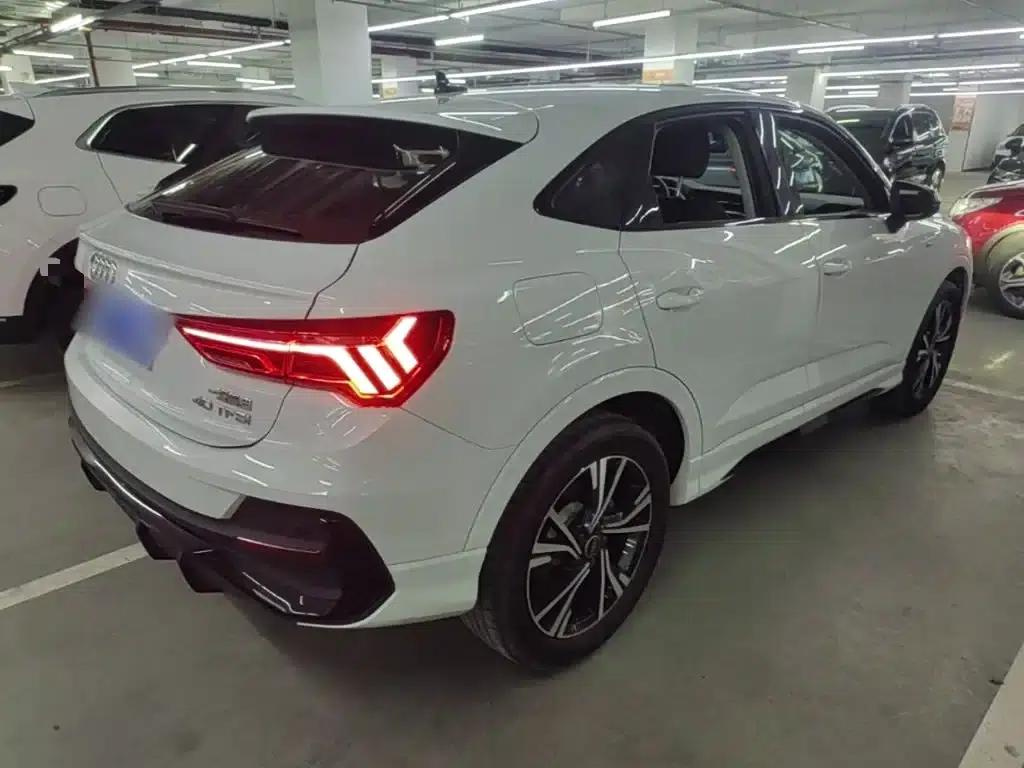 Audi Q3 Sportback 2022 40 TFSI Fashion Edition — миниатюра 7