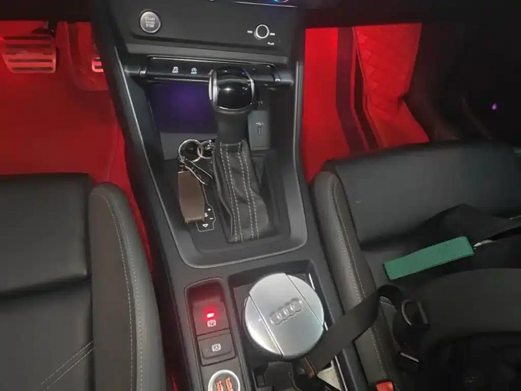 Audi Q3 Sportback 2020 40 TFSI Fashion Edition — миниатюра 14