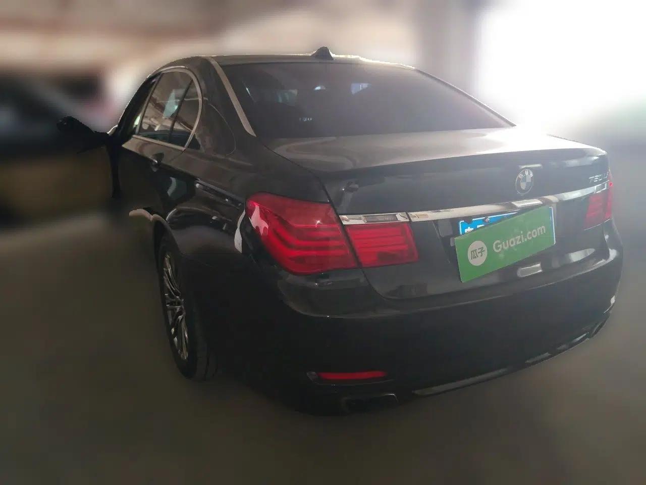 BMW 7 Series 2010 750Li — миниатюра 4