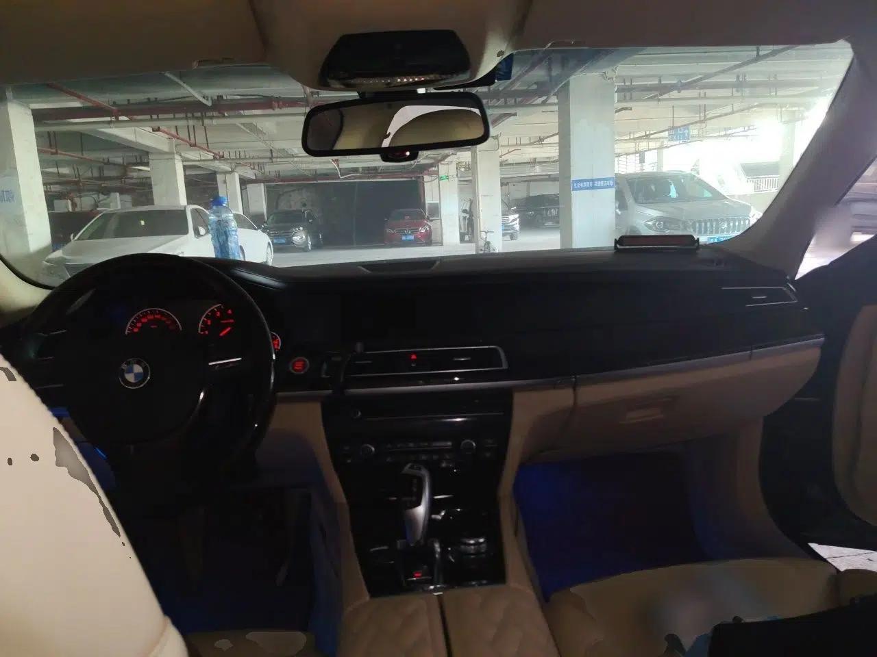 BMW 7 Series 2010 750Li — миниатюра 9