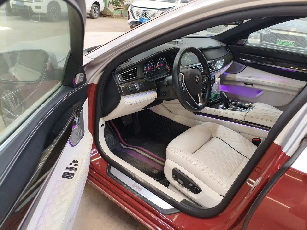 BMW 7 Series 2013 730Li Leading Model — миниатюра 16