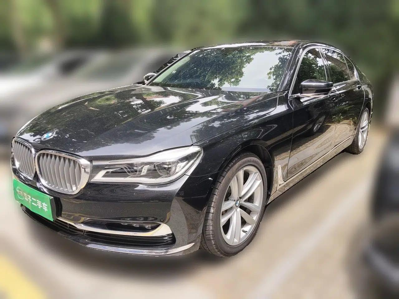 BMW 7 Series 2018 730Li Luxury Model Excellence Package — миниатюра 1
