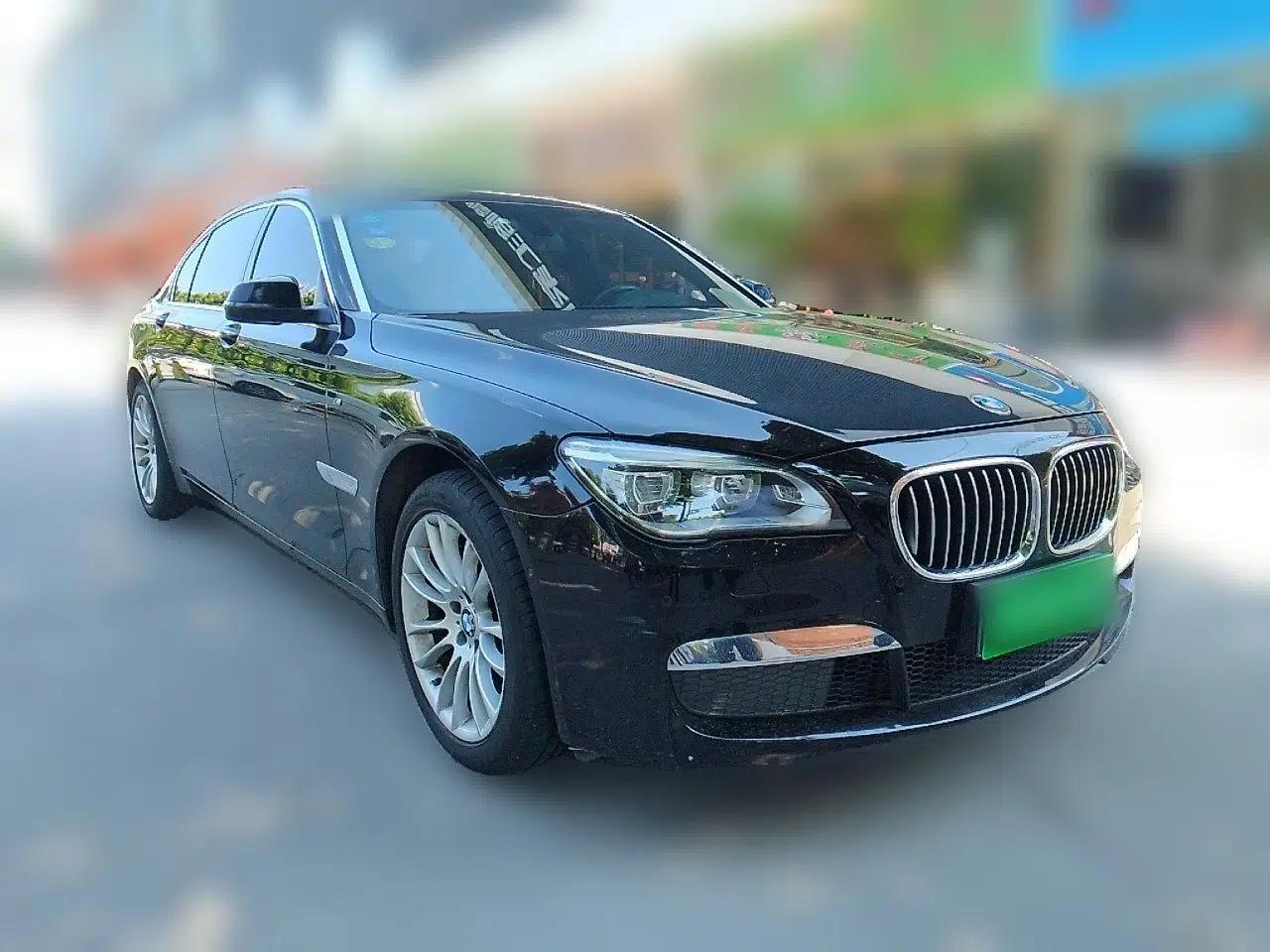 BMW 7 Series 2013 740Li xDrive — миниатюра 3