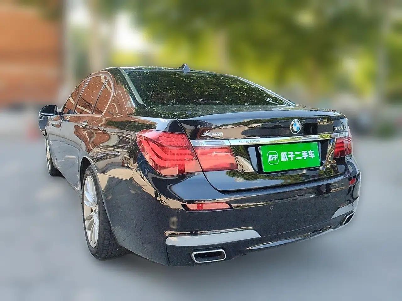 BMW 7 Series 2013 740Li xDrive — миниатюра 4