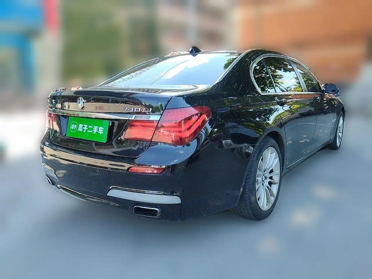 BMW 7 Series 2013 740Li xDrive — миниатюра 6