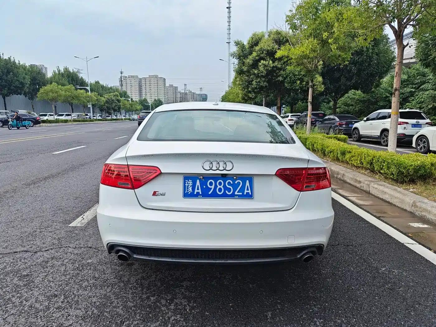 2012 Audi S5 3.0T Sportback — миниатюра 8