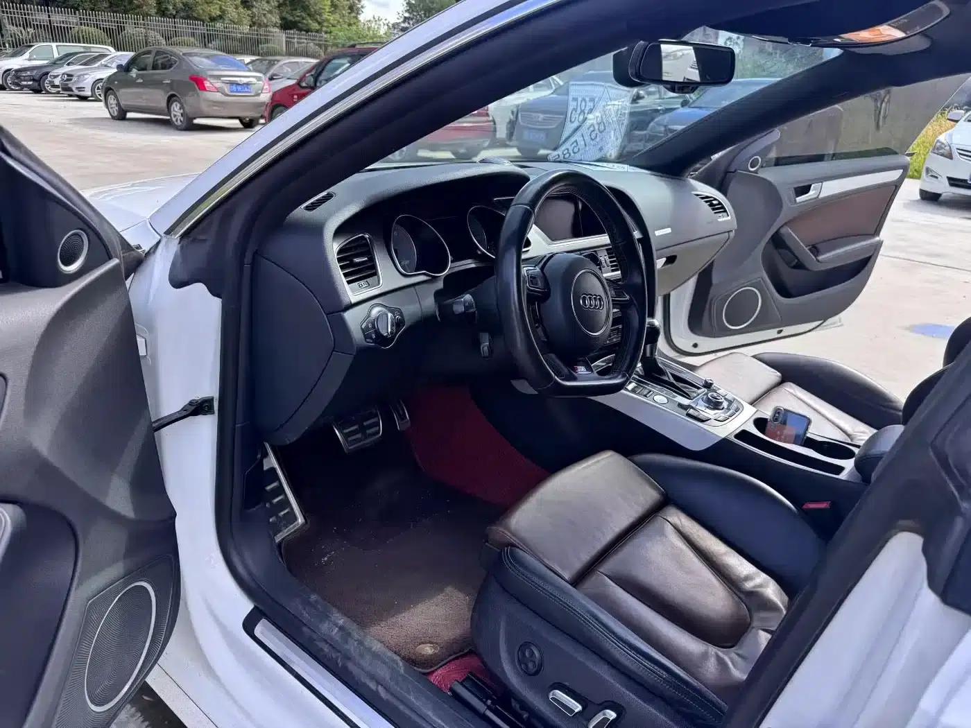 2012 Audi S5 3.0T Sportback — миниатюра 5