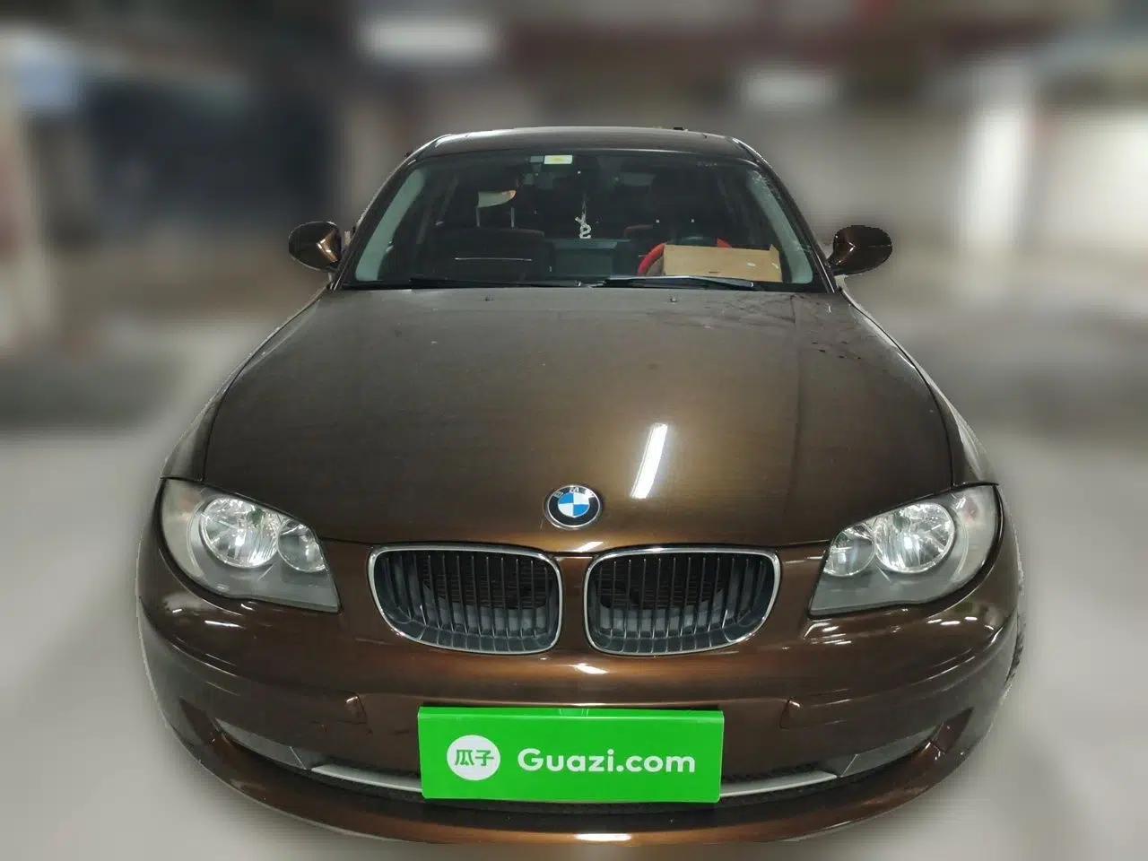 BMW 1 Series 2011 120i two-door coupe — миниатюра 2